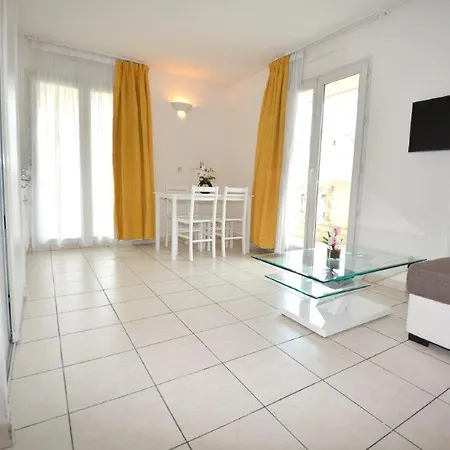 Palais Des Domes Piscine Et Parking * 니스